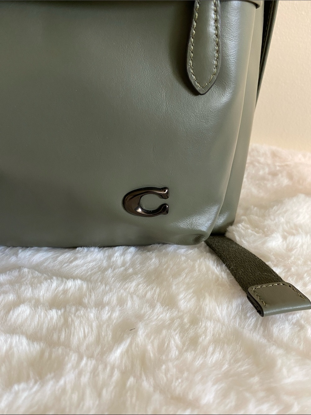 COACH  Hall Backpack In Army Green Leather MSRP $495 NWT Unisex - Picture 11 of 15